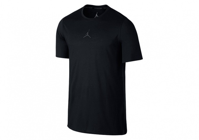 NIKE AIR JORDAN 23 ALPHA TECH TRAINING TOP BLACK