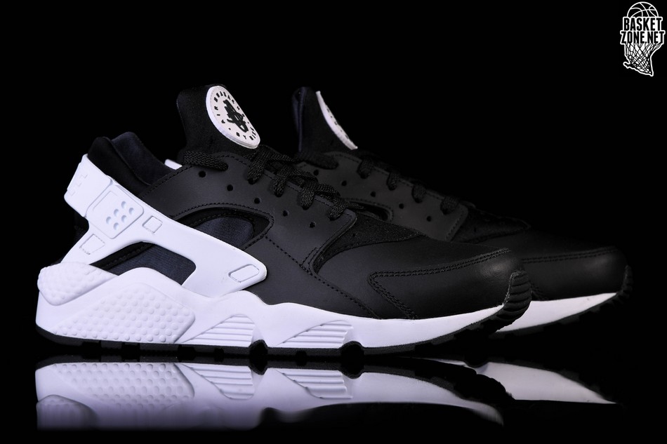 nike air huarache oreo