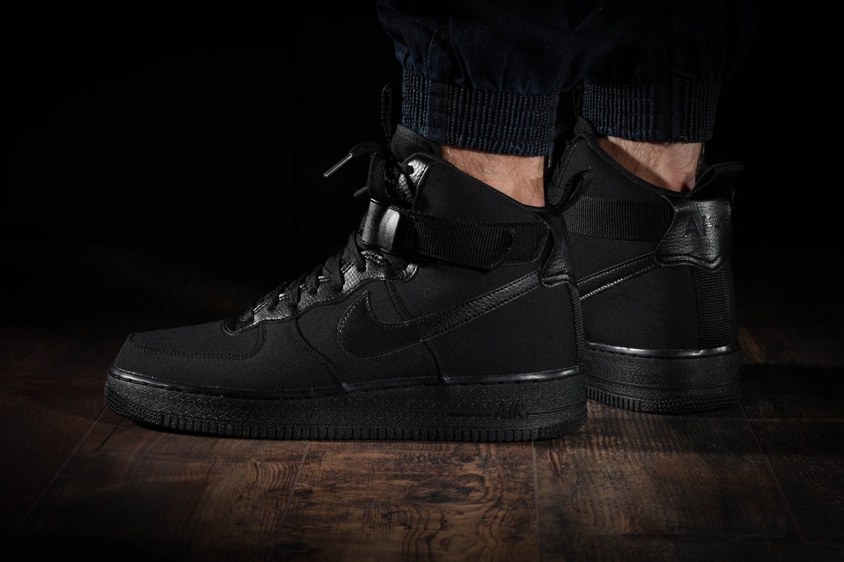 Nike air force 1 07 canvas on sale