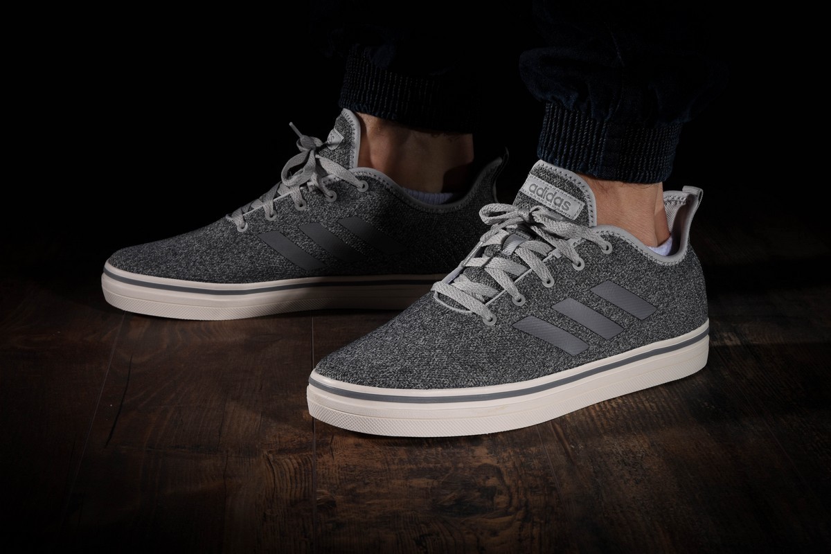 ADIDAS ORIGINALS TRUE CHILL GREY