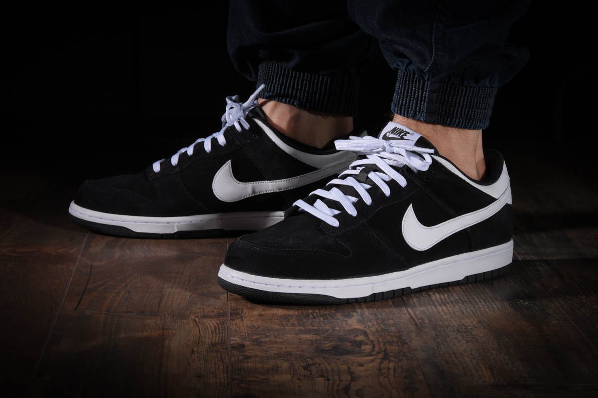 NIKE DUNK LOW OREO pour €95,00 | kicksmaniac.com