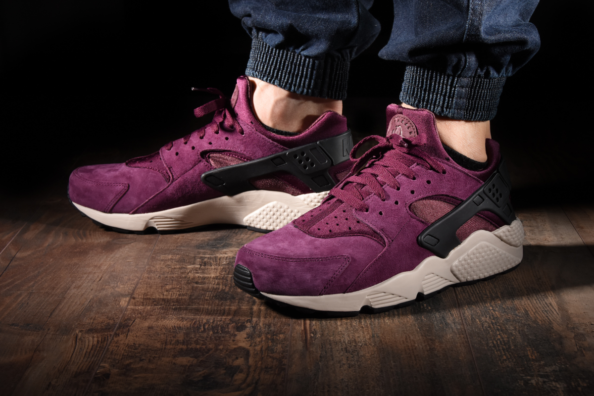 NIKE AIR HUARACHE RUN PRM BORDEAUX pour 100 00 kicksmaniac