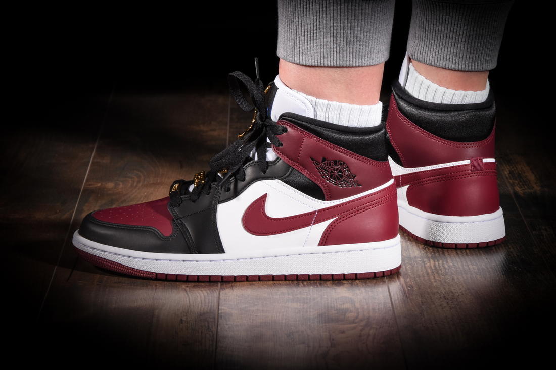 jordan 1 beetroot mens