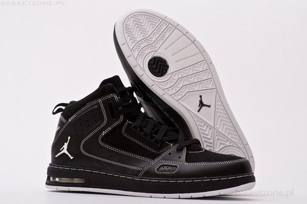Air jordan street best sale shoes