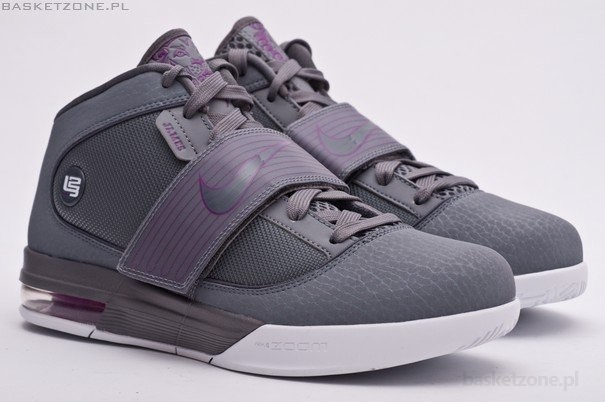 NIKE ZOOM SOLDIER IV Lebron James por 77 50 Basketzone